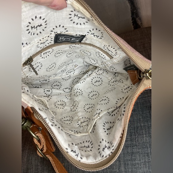 Myra Bag Upcycled Canvas & Leather Sunburst Mandala Crossbody Bag – Boho - Picture 7 of 12